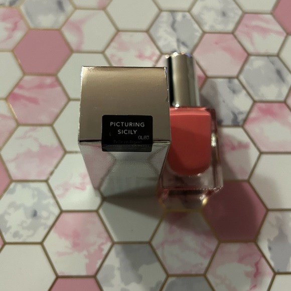 2/$15 BELLE EN ARGENT 8 Free Nail Polish - Picture 2 of 2